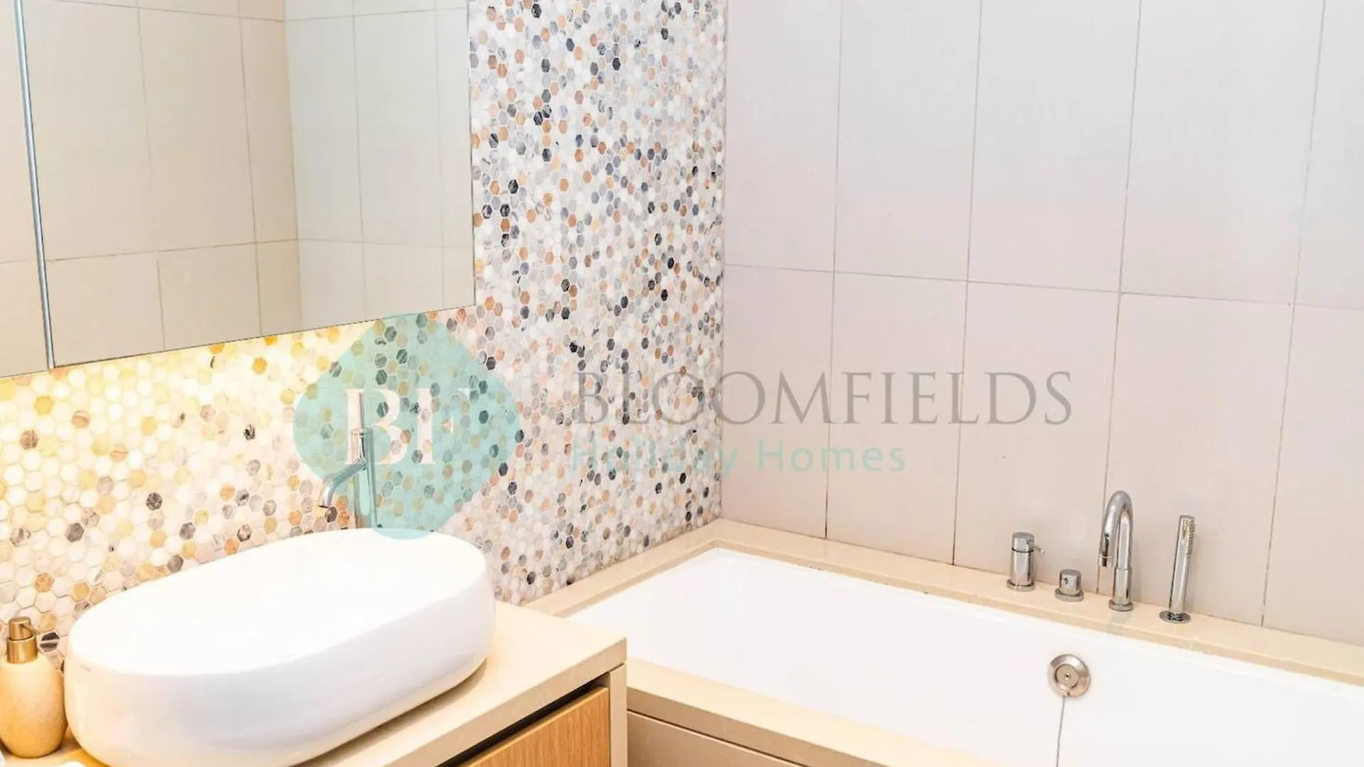 Bloomfields Mayan 3Br Beach Access Yas Island 아부다비 0*,